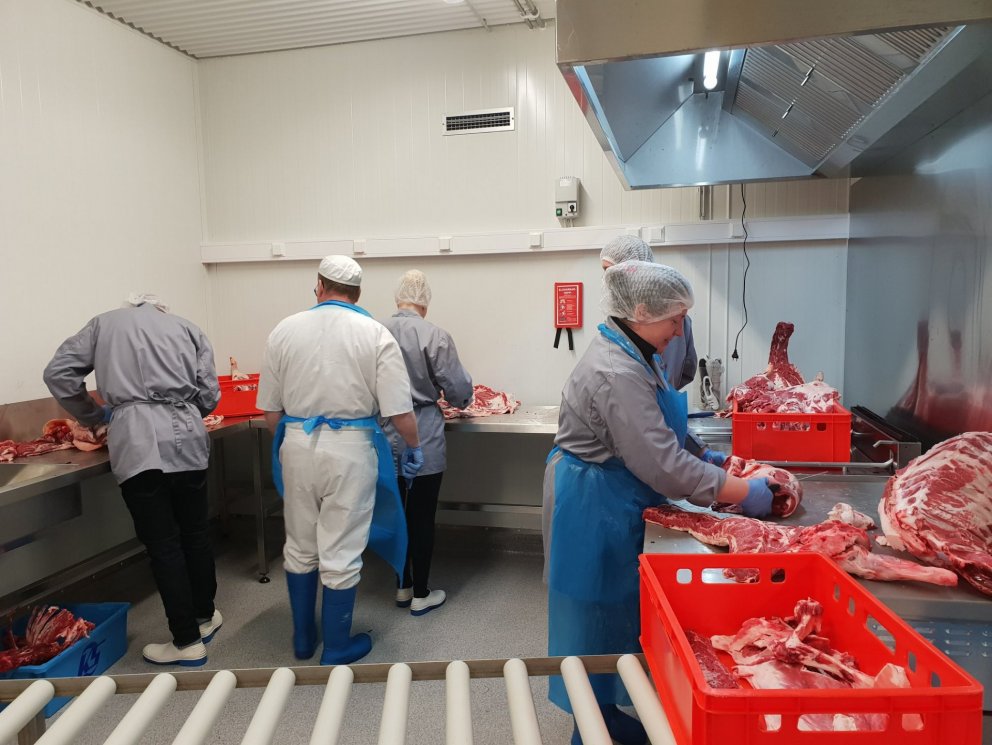 Áframhaldandi samstarf um stuðning við smáframleiðendur