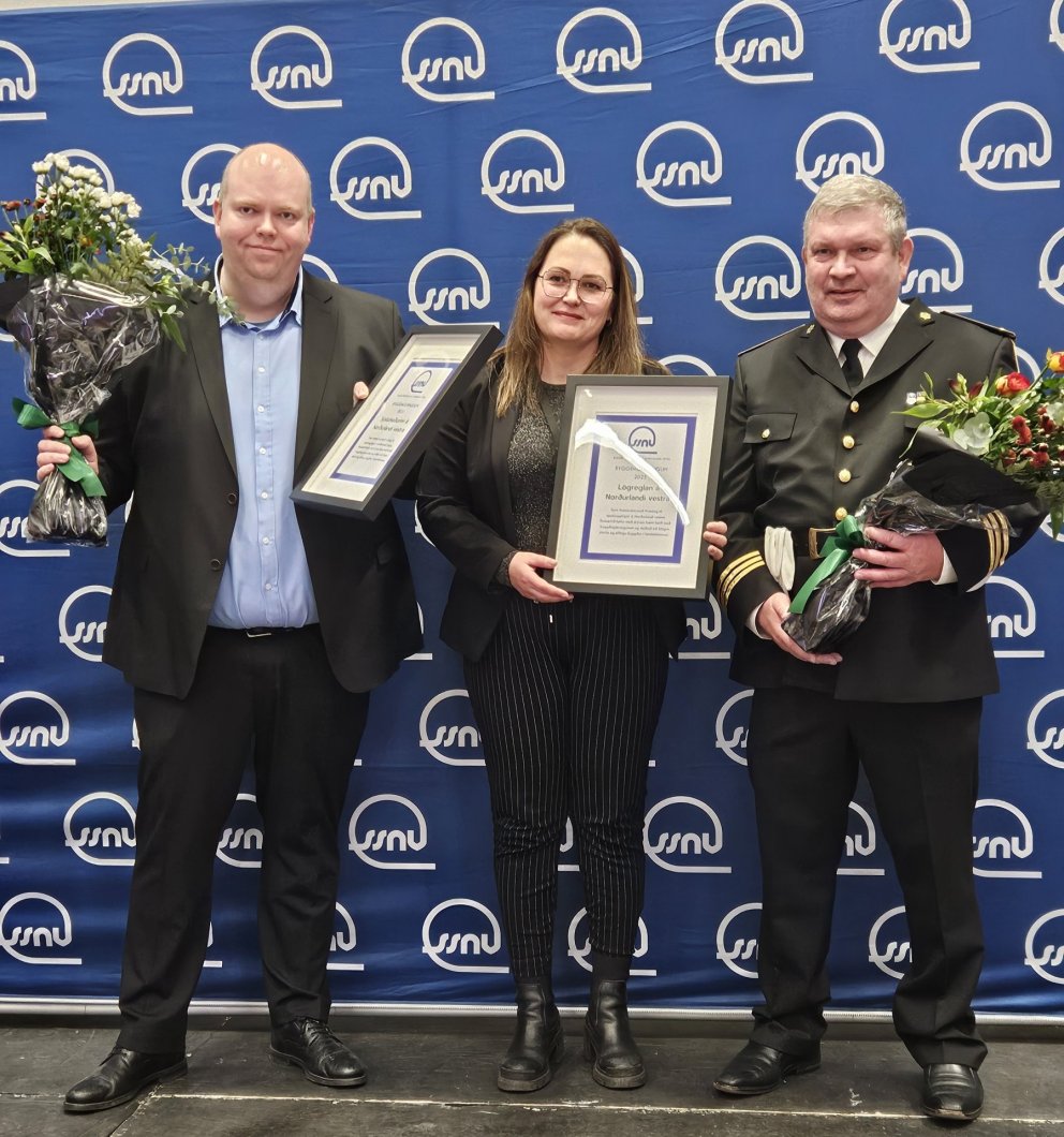 Björn Hrafnkelsson, Ásdís Ýr Arnardóttir og Pétur Björnsson. Ljósm. Höskuldur Birkir Erlingsson.