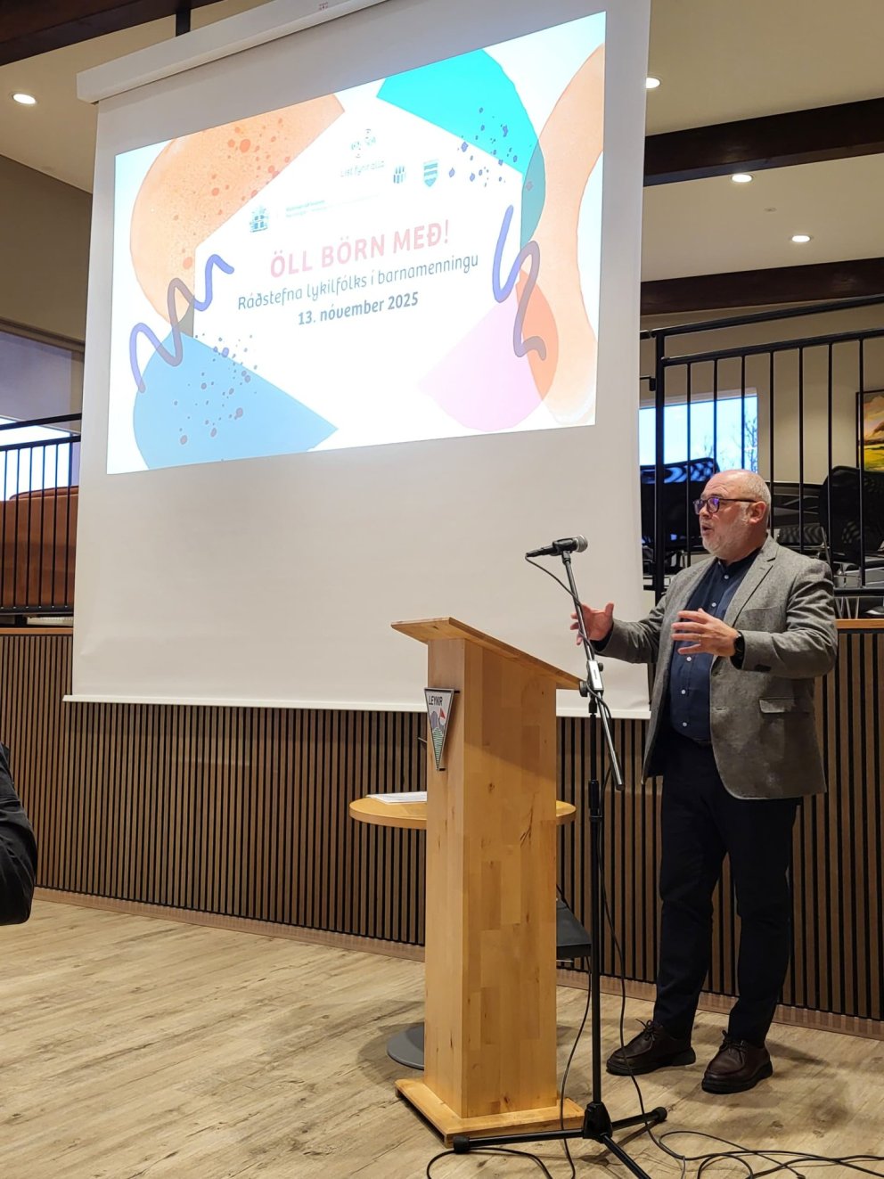 Öll börn með! – Vel sótt og fróðleg barnamenningarráðstefna á Akranesi