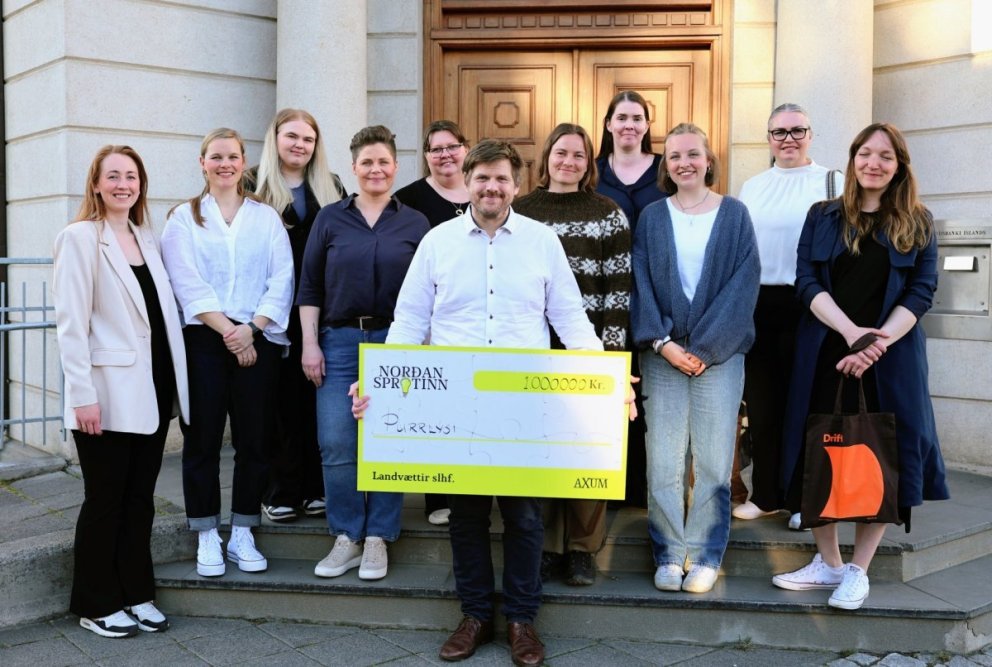 Páll Þór Ingvarsson sigurvegari Norðansprotans ásamt öðrum þátttakendum keppninnar