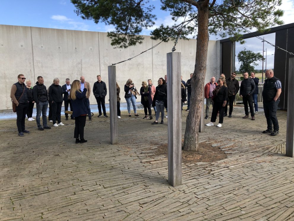 Skoðunaferð um Inverness Campus. Hópurinn heimsótti Inverness Campus og fékk túr um svæðið. Þessi sa…