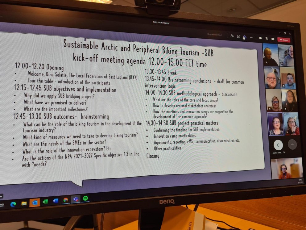 SUB leggur í hann....